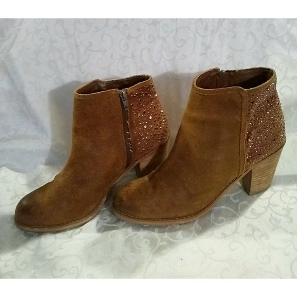 CARLOS SANTANA CAMEL DRISKILL SUEDE STUD BOOTS - Picture 4 of 6
